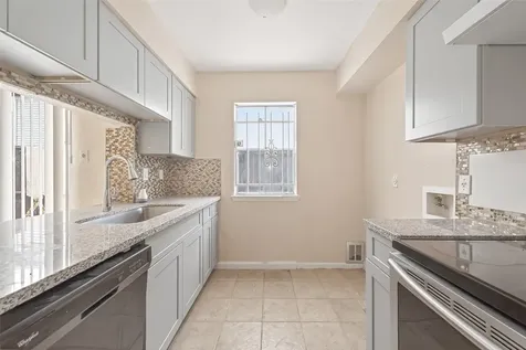 9350 Country Creek Drive 1 Houston TX 77036