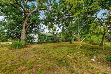 4647 Maggie Street Houston TX 77051