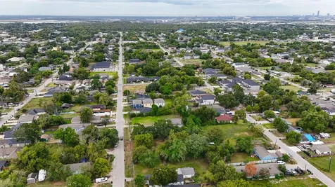 4647 Maggie Street Houston TX 77051