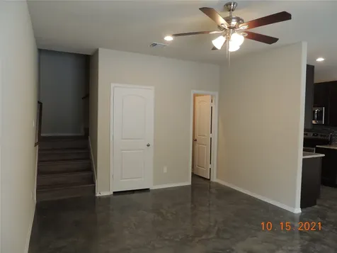 615 Hayman Street Huntsville TX 77340