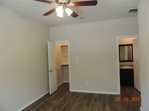 615 Hayman Street Huntsville TX 77340