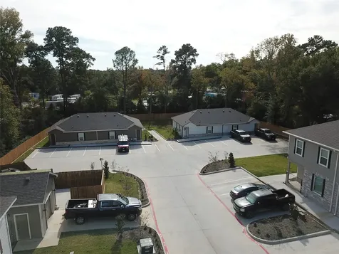 615 Hayman Street Huntsville TX 77340
