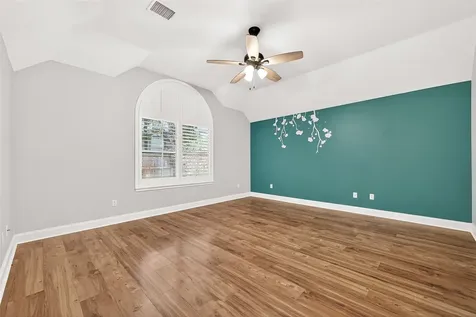 34 Nila Grove Court Conroe TX 77385