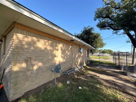 1390 North Street Beaumont TX 77701