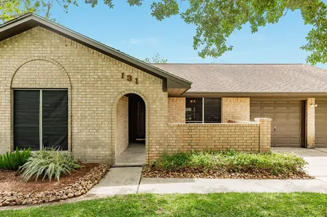131 Singleton Street Jones Creek TX 77541