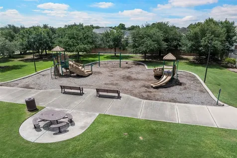 6907 Birnam Garden Lane Houston TX 77086