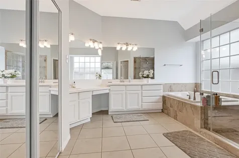 1302 Blackthorne Drive Houston TX 77094