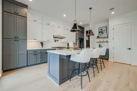 6008 Maxie Street Houston TX 77007