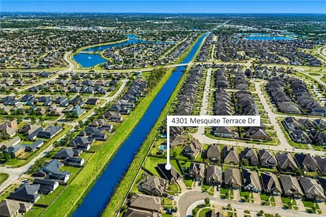 4301 Mesquite Terrace Drive Manvel TX 77578