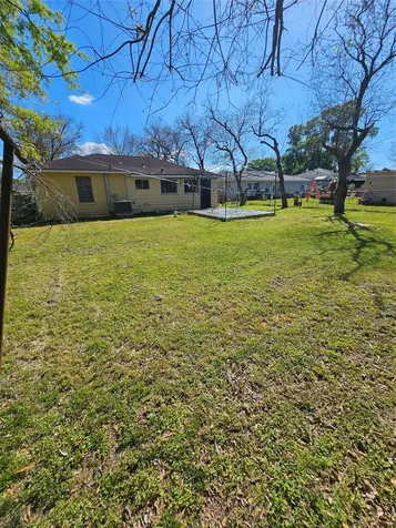 13501 Joliet Street Houston TX 77015