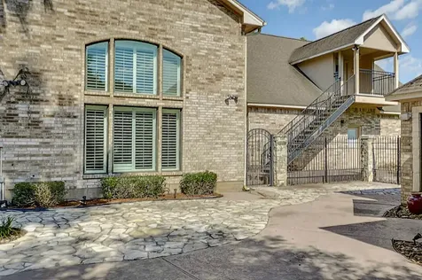 58 Lake Road Lake Jackson TX 77566