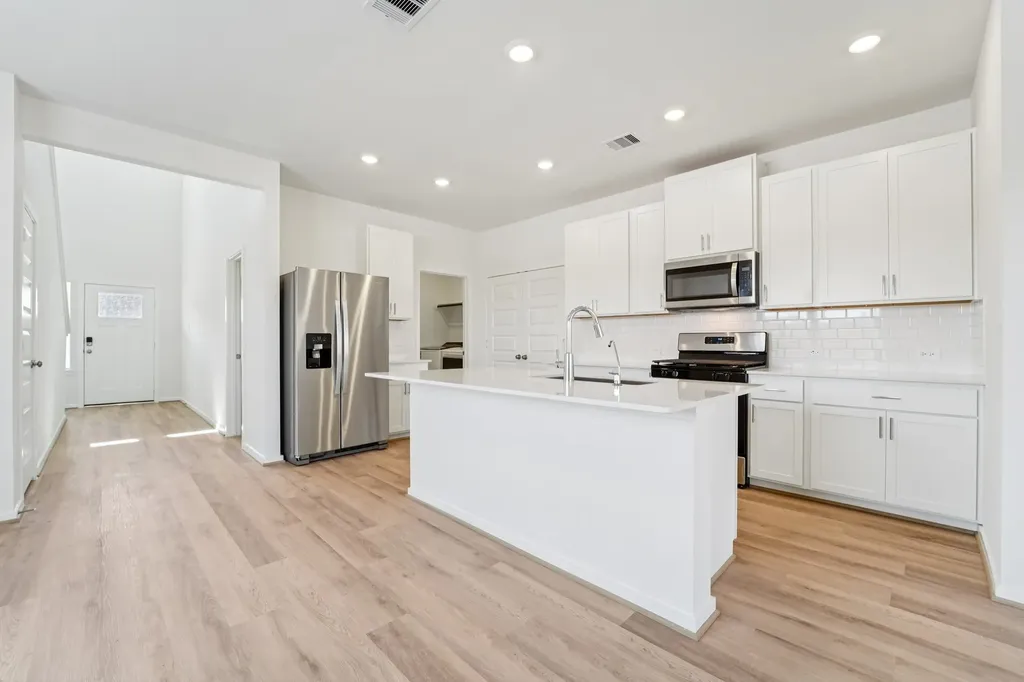 5719 Adamite Way Houston TX 77048