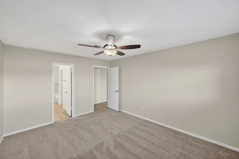 15819 Contender Lane Friendswood TX 77546