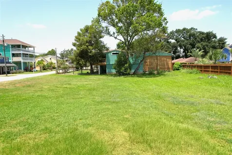 524 Clear Lake Road Clear Lake Shores TX 77565