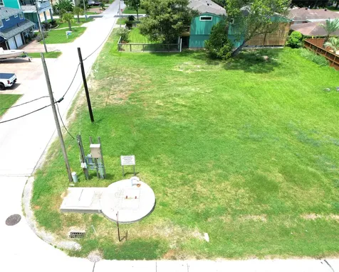 524 Clear Lake Road Clear Lake Shores TX 77565