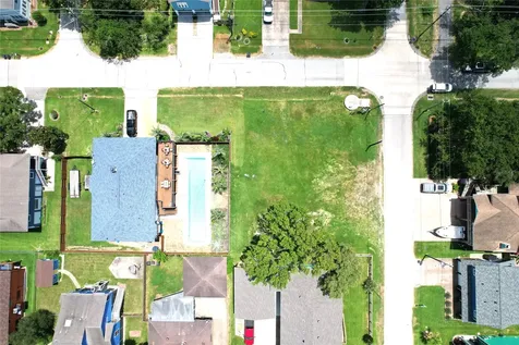 524 Clear Lake Road Clear Lake Shores TX 77565