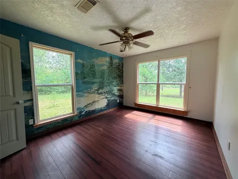 345 Private Road 8512 Warren TX 77624