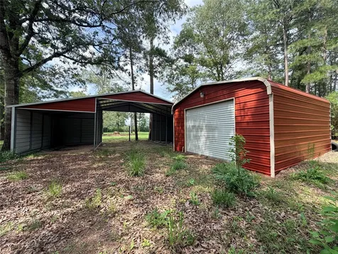 345 Private Road 8512 Warren TX 77624
