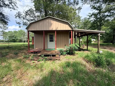 345 Private Road 8512 Warren TX 77624