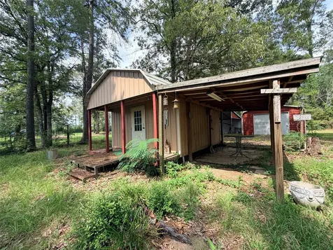 345 Private Road 8512 Warren TX 77624