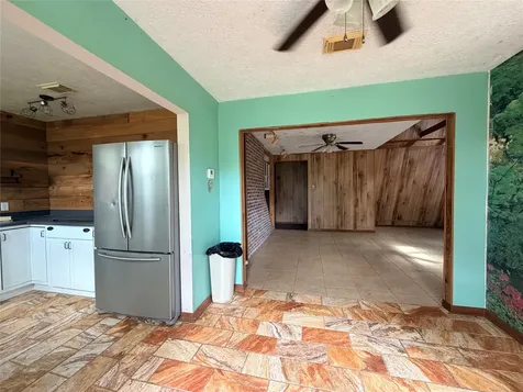 345 Private Road 8512 Warren TX 77624