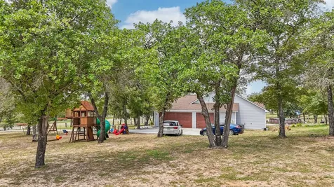 114 County Road 6863 Natalia TX 78059