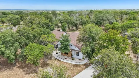 114 County Road 6863 Natalia TX 78059