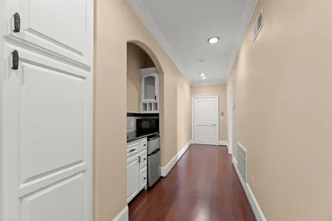 2318 Bellefontaine Houston TX 77030