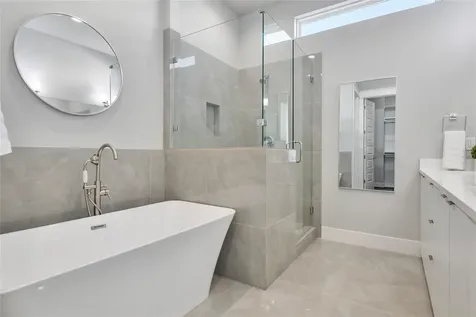 4707 Independence Heights Lane Houston TX 77018