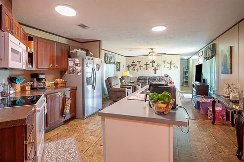 5117 S 15th Avenue Sabine Pass TX 77655