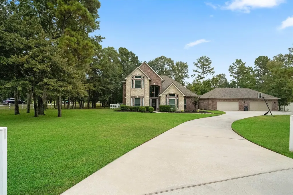 32926 Leafy Oak Court Magnolia TX 77354