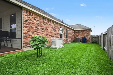 902 White Willow Drive Texas City TX 77590