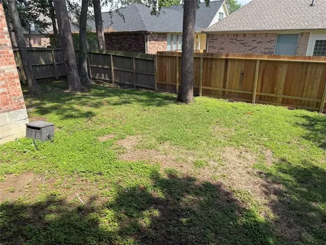 27 Yacht Harbor Montgomery TX 77356
