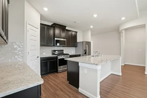 2532 Dunsmore Oak Drive Pearland TX 77089