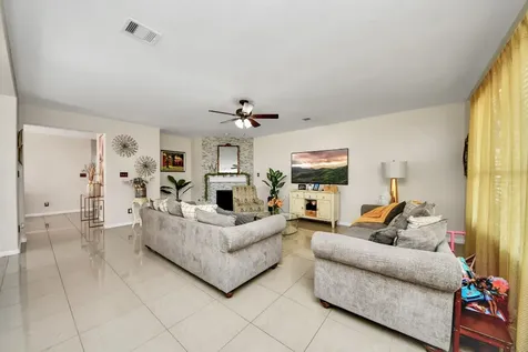 10803 Shannon Mills Lane Houston TX 77075