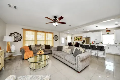 10803 Shannon Mills Lane Houston TX 77075