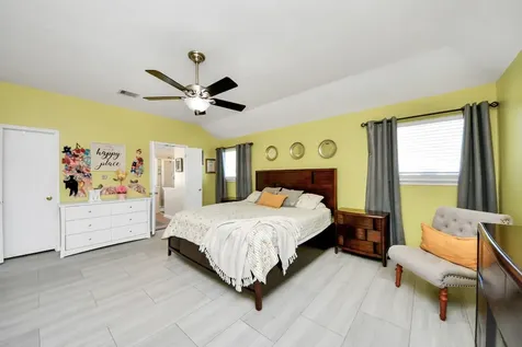 10803 Shannon Mills Lane Houston TX 77075