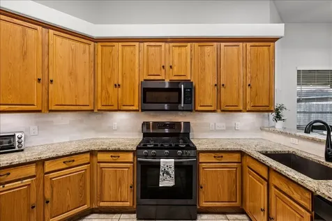 1306 Golden Sun Court Pasadena TX 77586