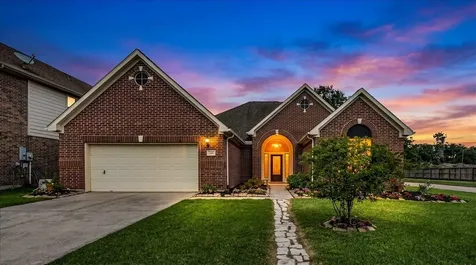 1306 Golden Sun Court Pasadena TX 77586