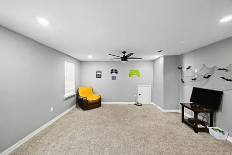 6518 Letcher Street Houston TX 77028
