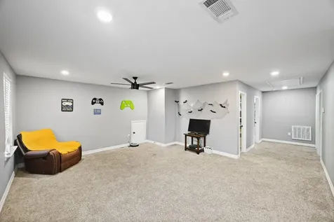 6518 Letcher Street Houston TX 77028