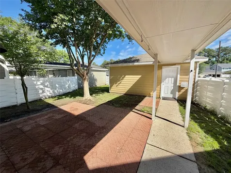 18902 Atasca Oaks Humble TX 77346
