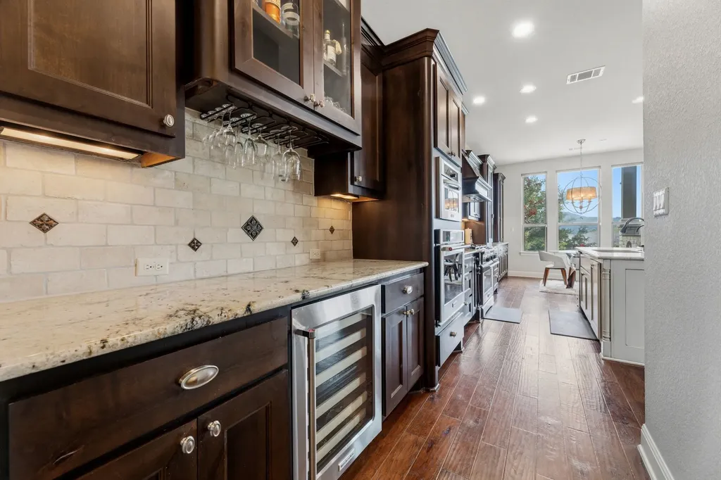 6717 Davenport Divide Road Austin TX 78738