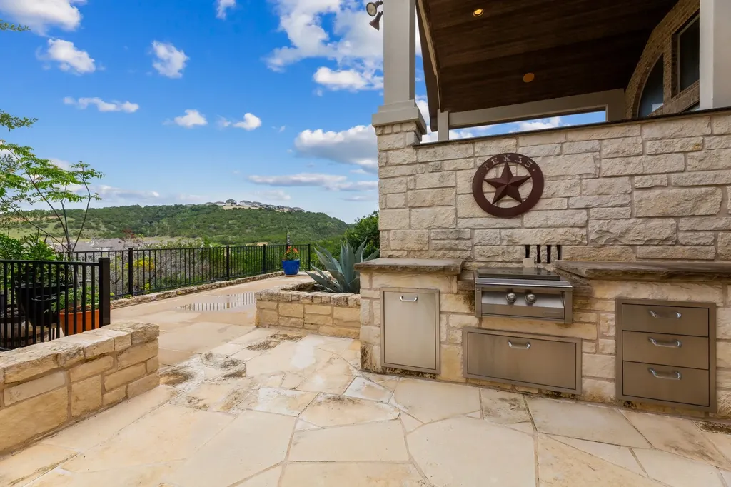 6717 Davenport Divide Road Austin TX 78738
