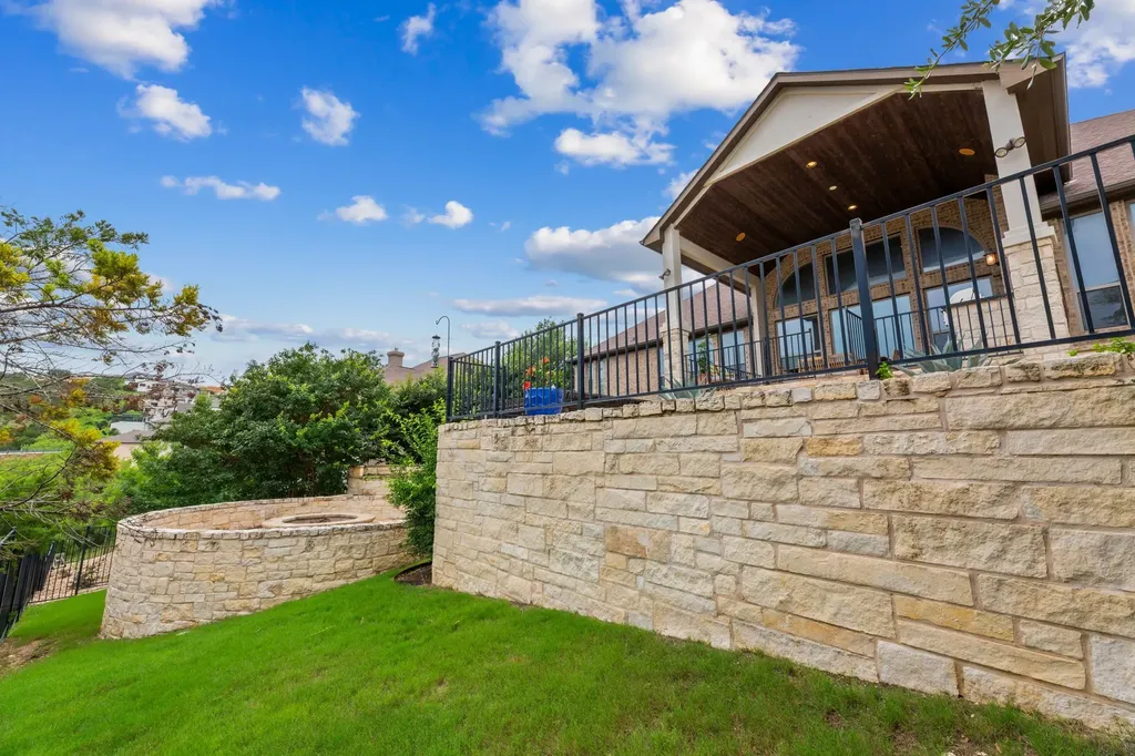 6717 Davenport Divide Road Austin TX 78738