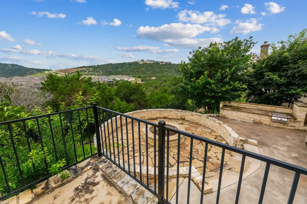 6717 Davenport Divide Road Austin TX 78738