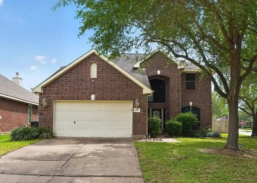 11527 Whittier Bridge Lane Sugar Land TX 77498