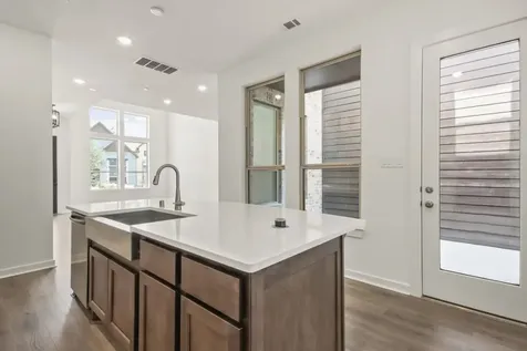 313 Fields Lane Montgomery TX 77316