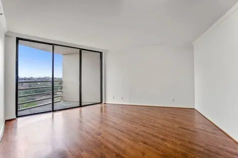 3525 Sage Road 1001 Houston TX 77056