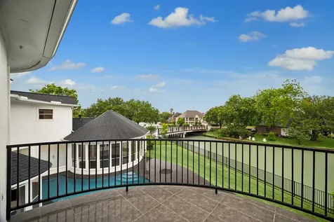 2734 Peninsulas Drive Missouri City TX 77459